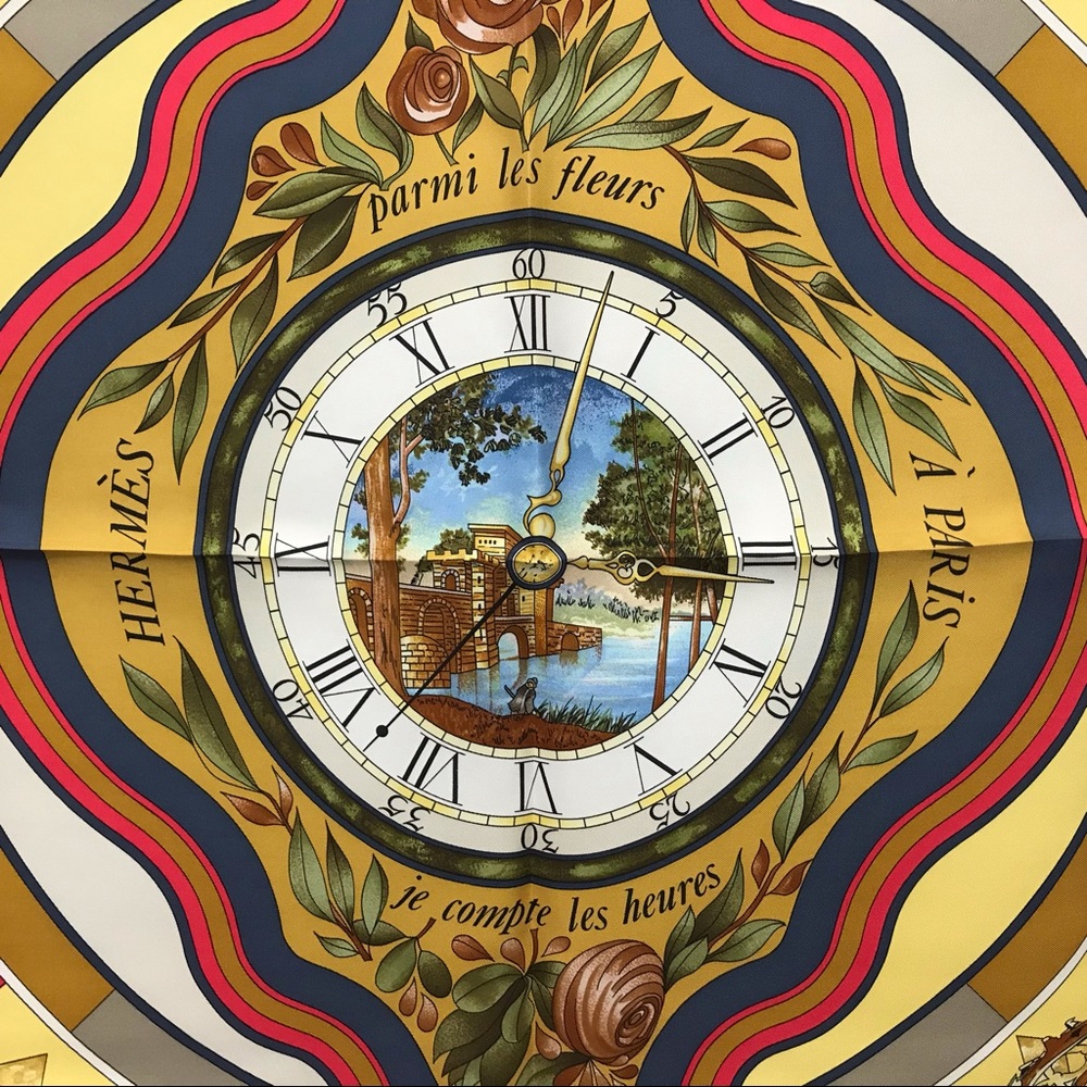 ❤️SOLD❤️ Hermes La Ronde Des Heures Scarf NWOT - Picture 4 of 8